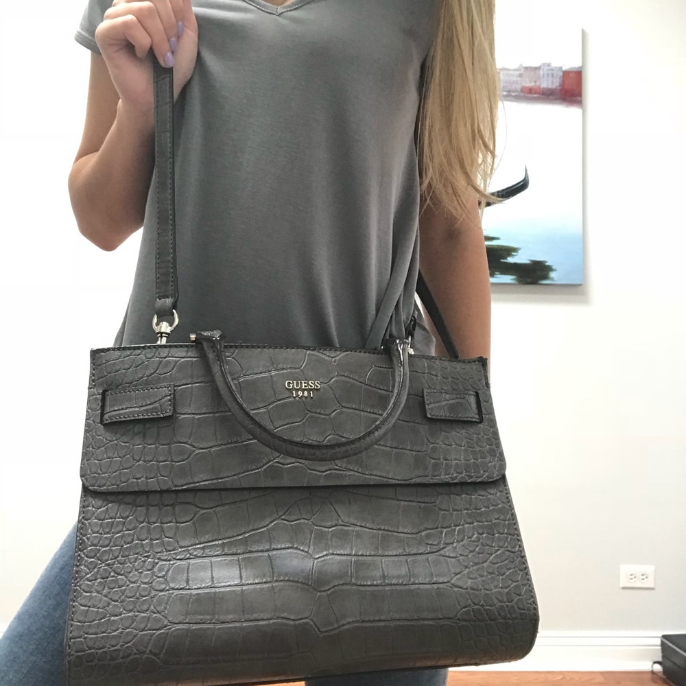 GUESS Satchel - Picture 7 of 8